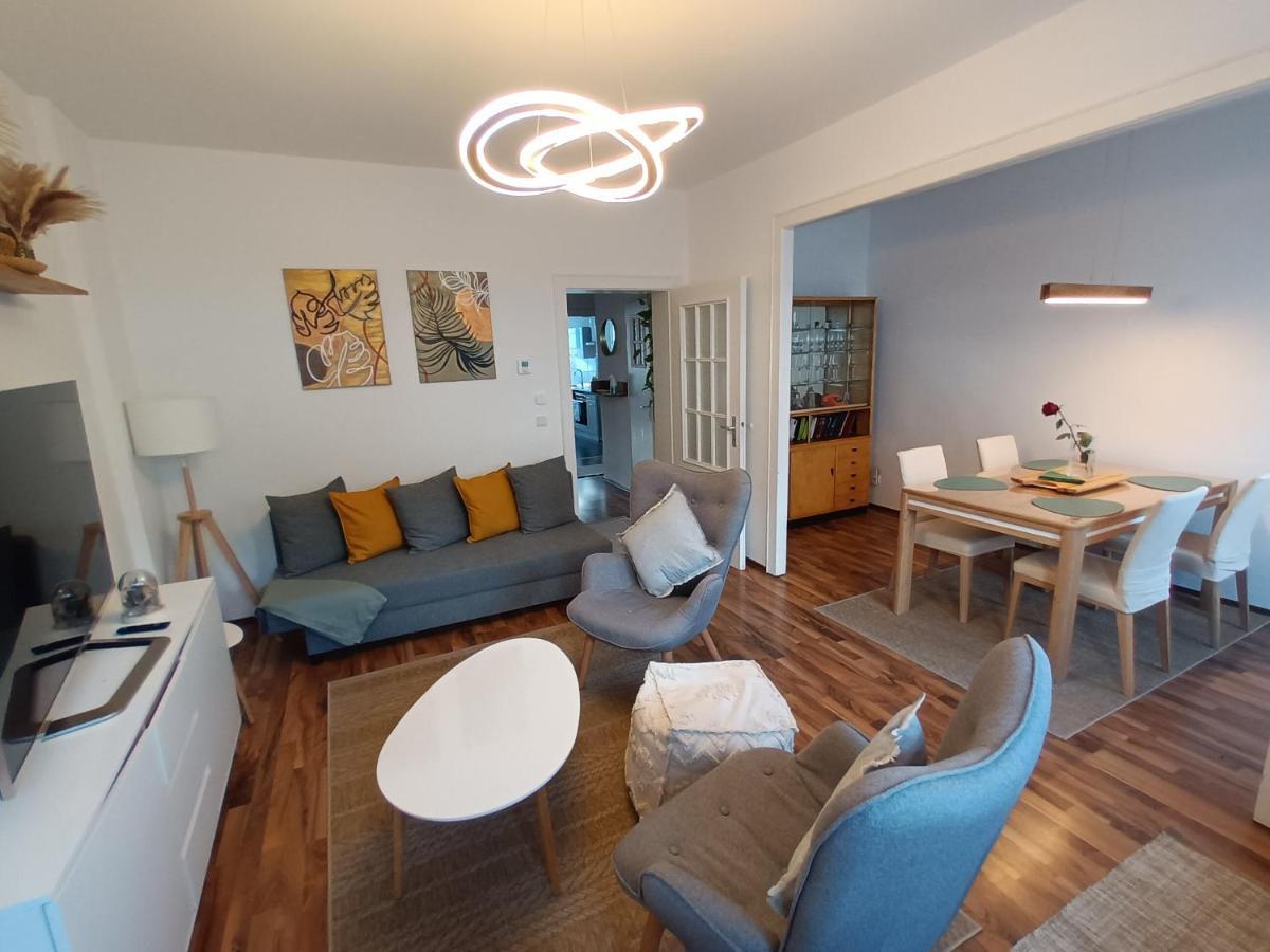 Apartment Quirin Neuss Exterior photo